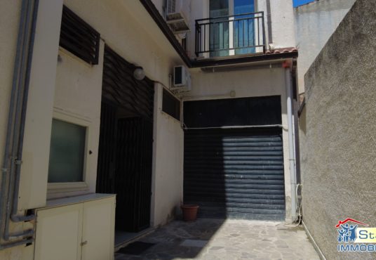 box garage
